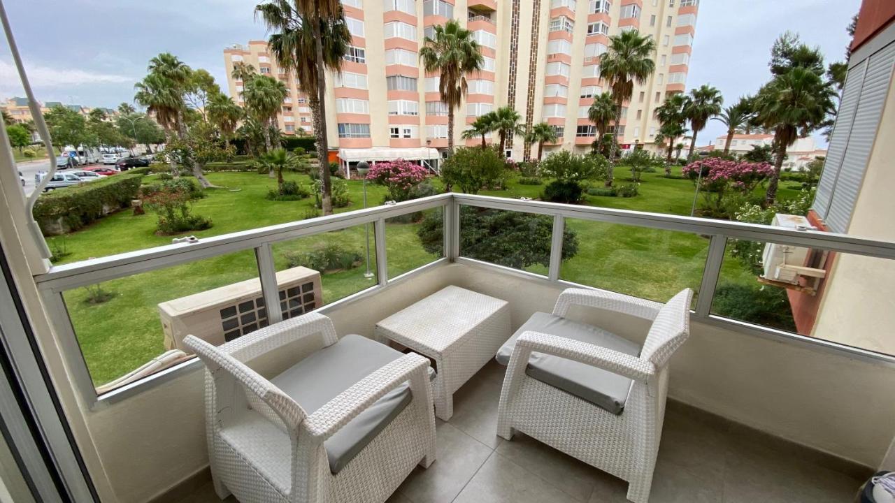 Apartamento A Estrenar En Primera Linea De Playa Торокс Екстериор снимка